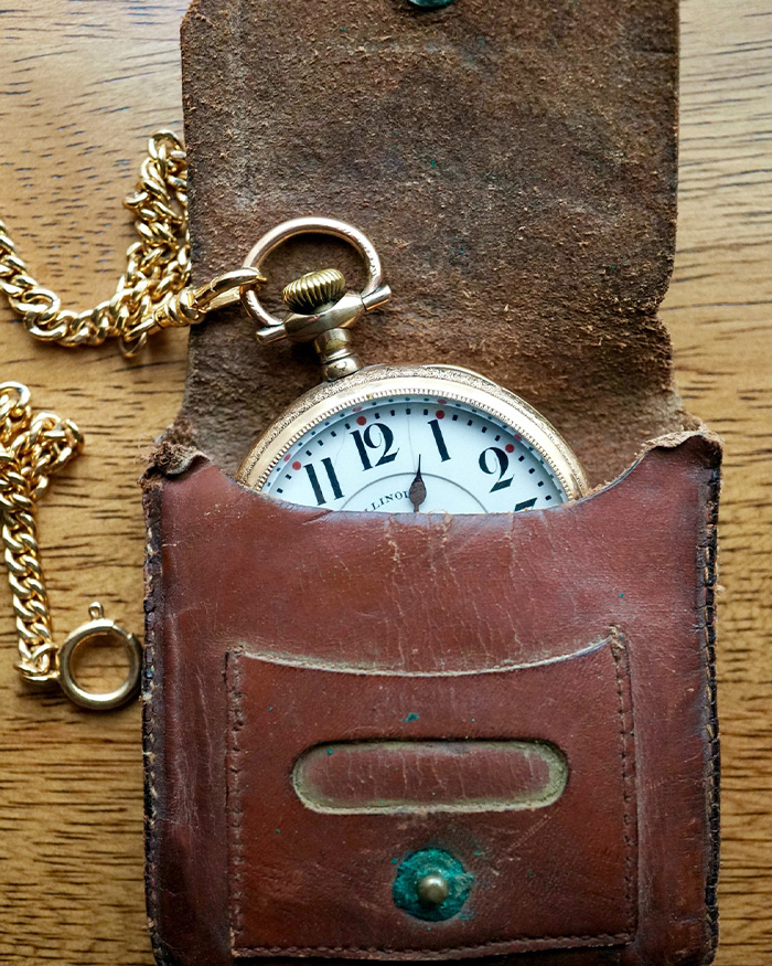 Achat et restauration de pendules et montres anciennes dans toute la France